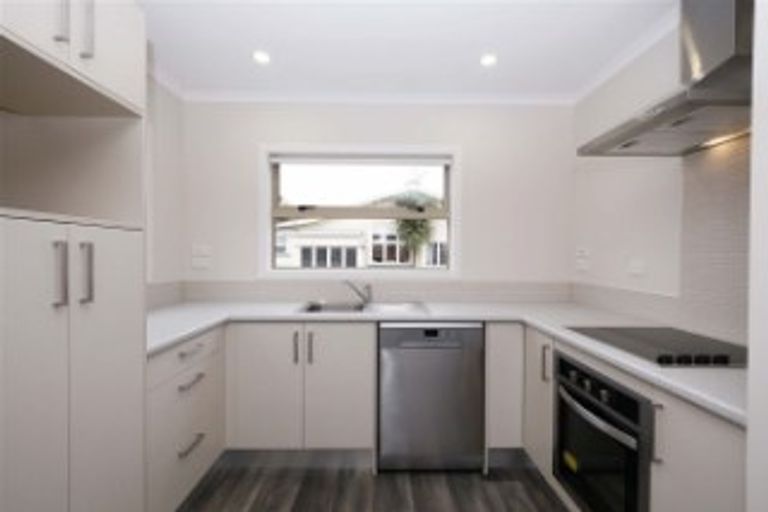 Photo of property in 52u3 Cook Street, Hamilton East, Hamilton, 3216