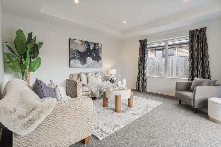 Photo of property in 11 Hayson Drive, Kaiapoi, 7630