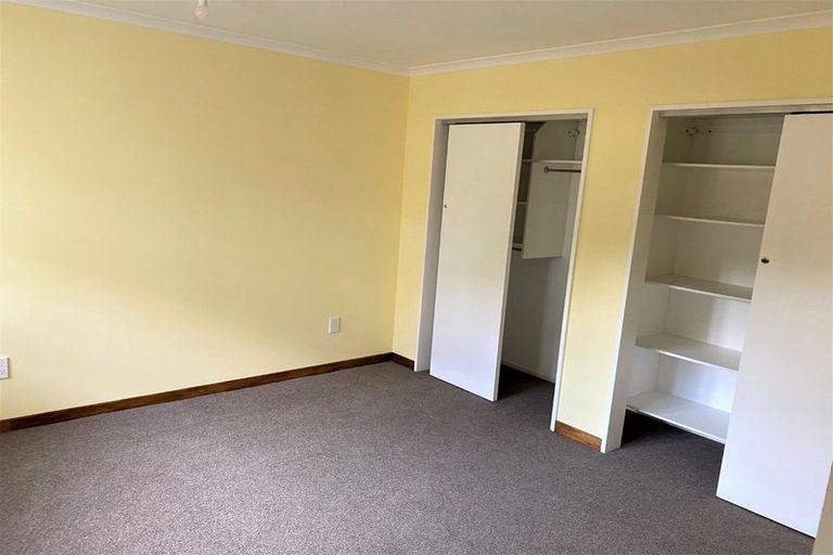 Photo of property in 30 Karaka Street, Merrilands, New Plymouth, 4312