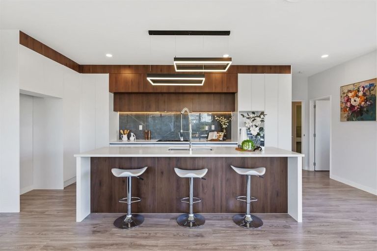Photo of property in 39 Lisnoble Road, Flat Bush, Auckland, 2019