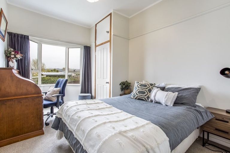 Photo of property in 43 Awaroa Road, Helensville, 0800