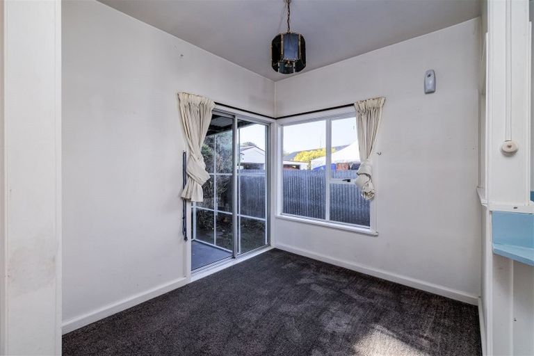 Photo of property in 313 Westminster Street, Mairehau, Christchurch, 8013