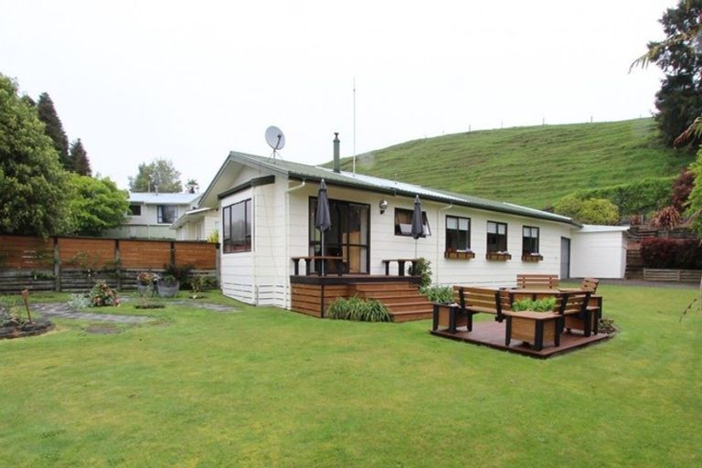 Photo of property in 8 Melton Place, Tokoroa, 3420