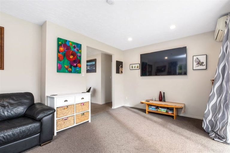 Photo of property in 2/7 Kissel Street, Templeton, Christchurch, 8042
