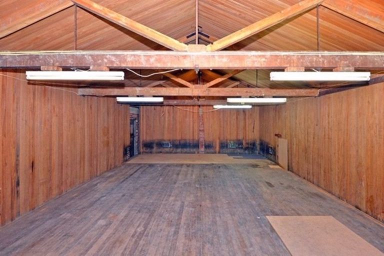 Photo of property in 328 Gladstone Road North, Mosgiel, 9092