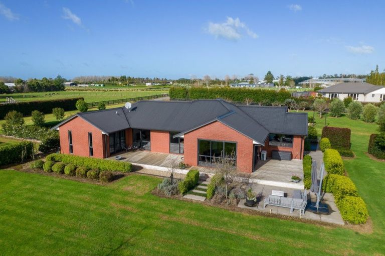 Photo of property in 262a Waimate Road North, Kerikeri, 0293