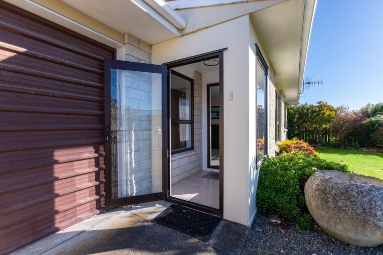 Photo of property in 28b Pollen Street, Woodville, 4920