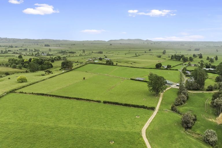 Photo of property in Henry Russell Estate, 12/36 Henry Russell Estate, Waipukurau, 4200