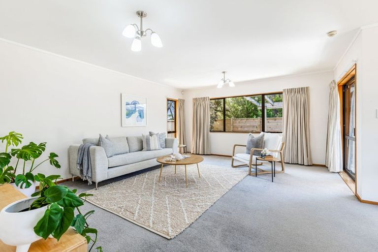 Photo of property in 1/65 Granville Drive, Massey, Auckland, 0614
