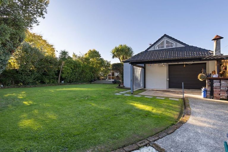 Photo of property in 72 Jickell Street, Hokowhitu, Palmerston North, 4410