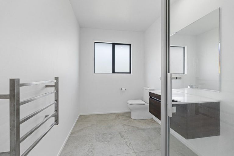 Photo of property in 1356a South Road, Kaitake, New Plymouth, 4374