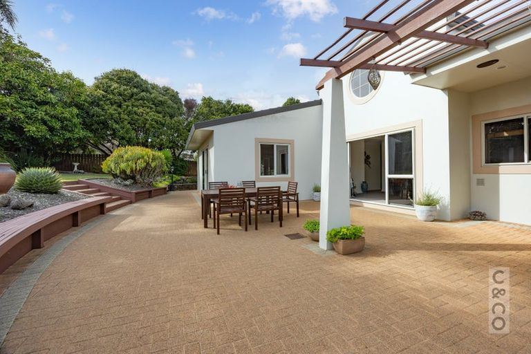 Photo of property in 41 Sunny Crescent, Huapai, Kumeu, 0810