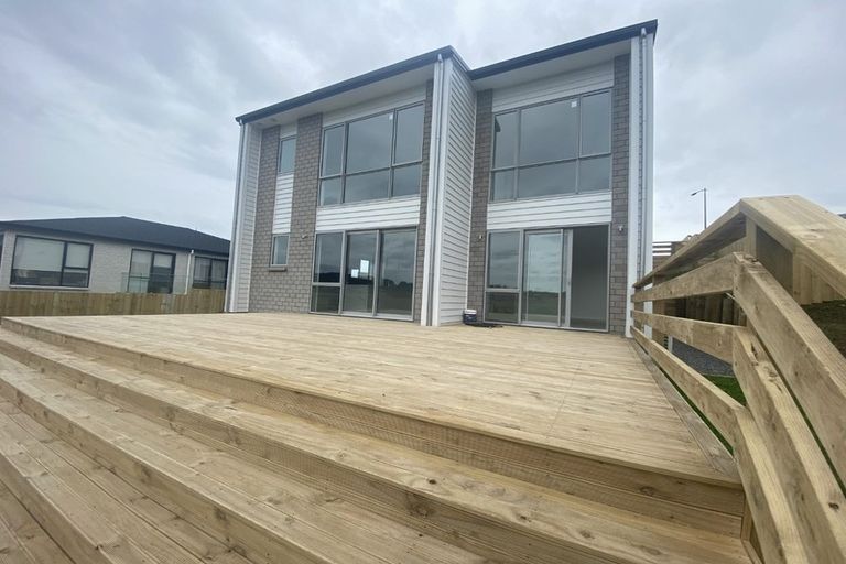 Photo of property in 40 Lisle Farm Drive, Pukekohe, 2120