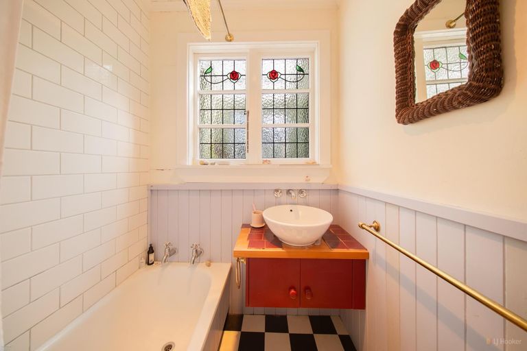 Photo of property in 128 Evans Street, Waimataitai, Timaru, 7910