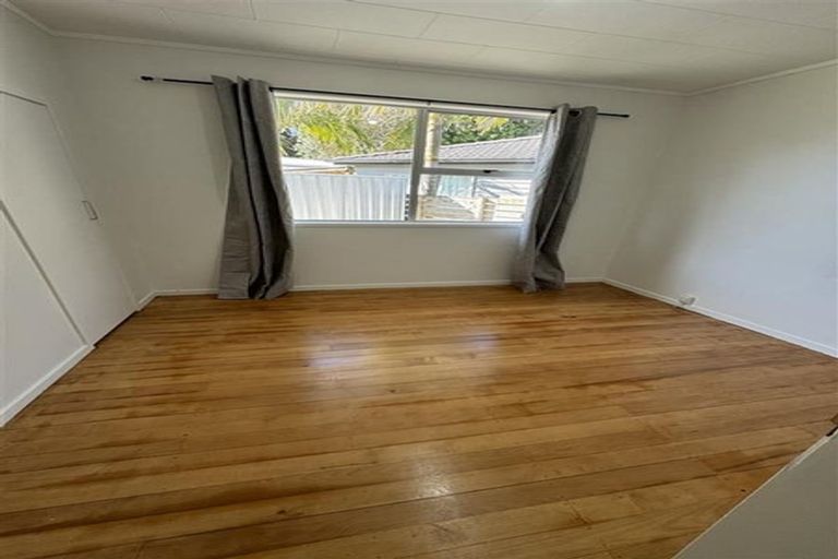 Photo of property in 36 Reelick Avenue, Pakuranga Heights, Auckland, 2010