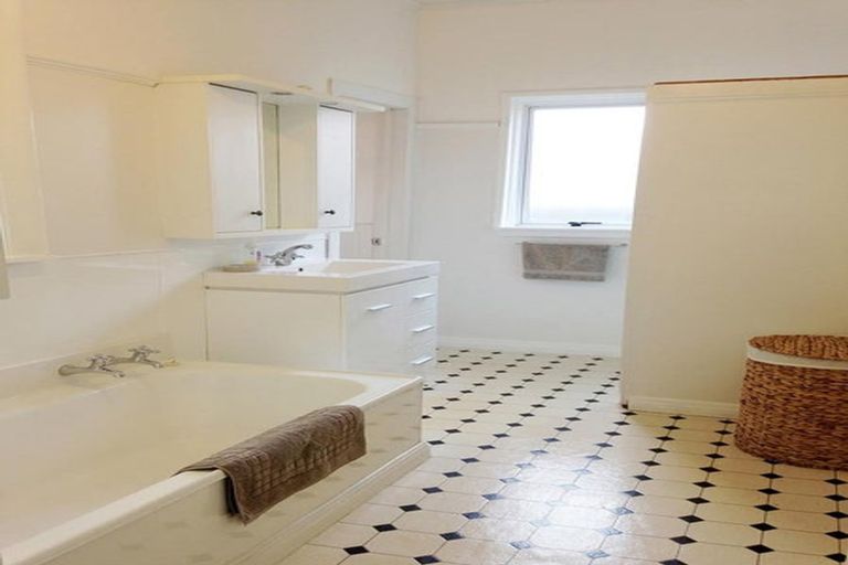 Photo of property in 12 Plunket Street, Spreydon, Christchurch, 8024