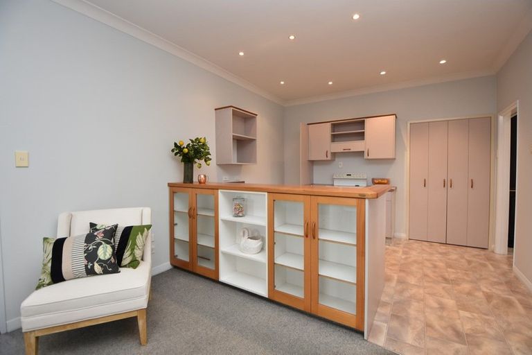 Photo of property in 4 Mckenzie Terrace, Carterton, 5713
