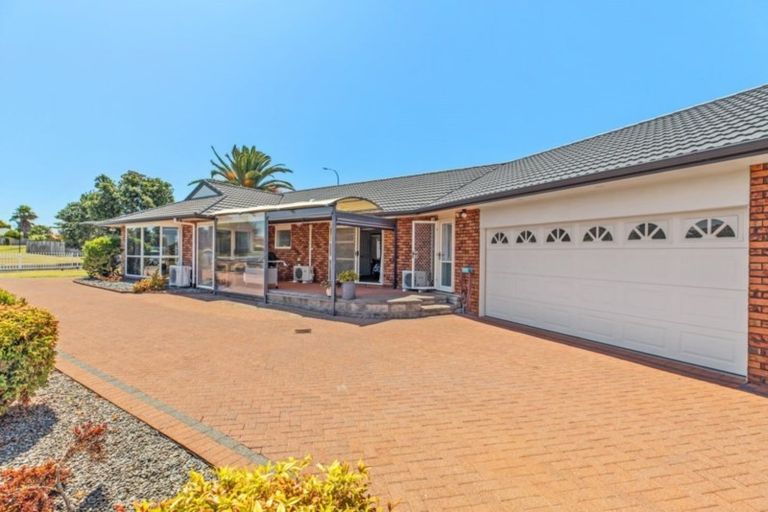 Photo of property in 85 Longford Park Drive, Takanini, 2112