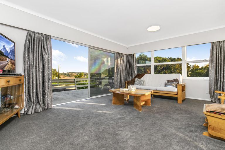 Photo of property in 24 Saint Johns Avenue, Tuakau, 2121