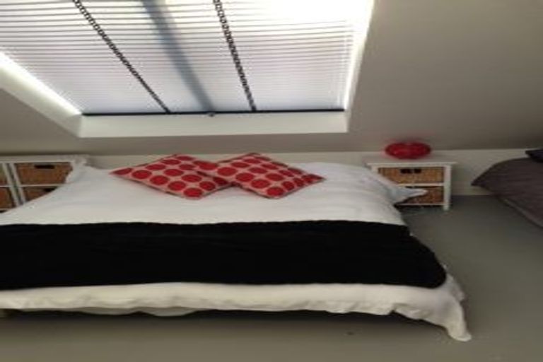 Photo of property in 21 Salamanca Road, Kelburn, Wellington, 6012