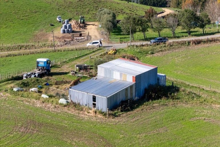 Photo of property in 35 Grove Access Road, Karamu, Hamilton, 3285