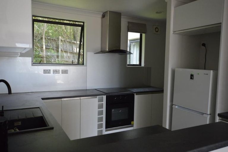 Photo of property in 4/5 Monte Cassino Place, Birkdale, Auckland, 0626