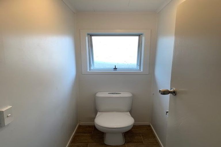 Photo of property in 39 Burbank Avenue, Manurewa, Auckland, 2102