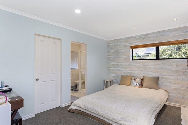 Photo of property in 164 Gravatt Road, Papamoa Beach, Papamoa, 3118