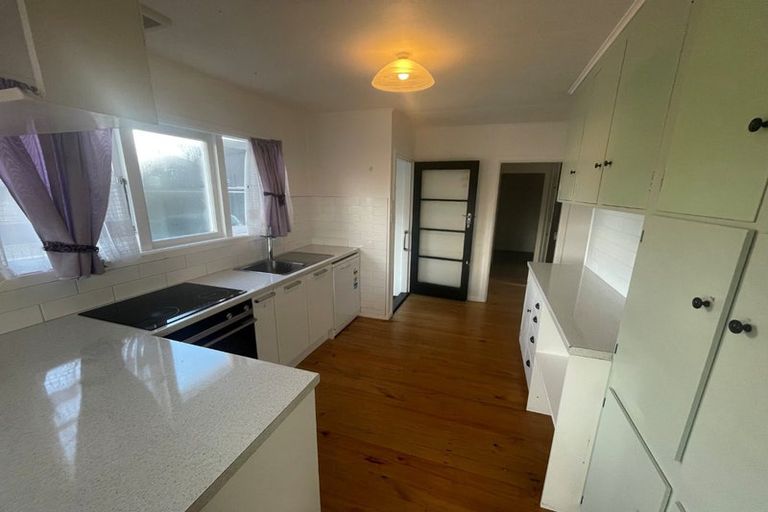 Photo of property in 39 Miro Street, Inglewood, 4330