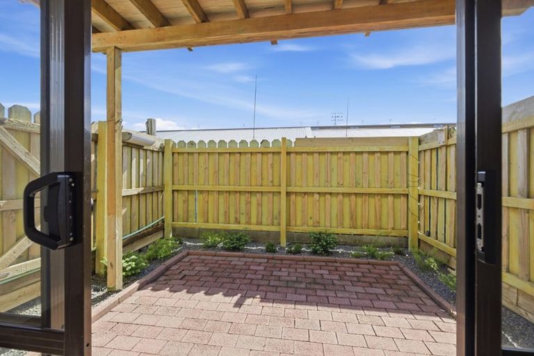 Photo of property in 2/57 Tawa Street, Mount Maunganui, 3116