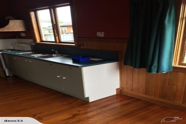 Photo of property in 220 Riccarton Road, Riccarton, Christchurch, 8041