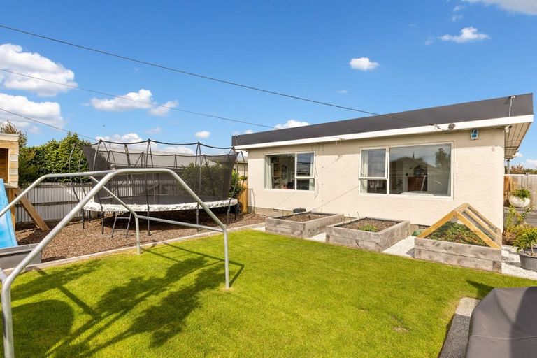 Photo of property in 1/86 Amyes Road, Hornby, Christchurch, 8042