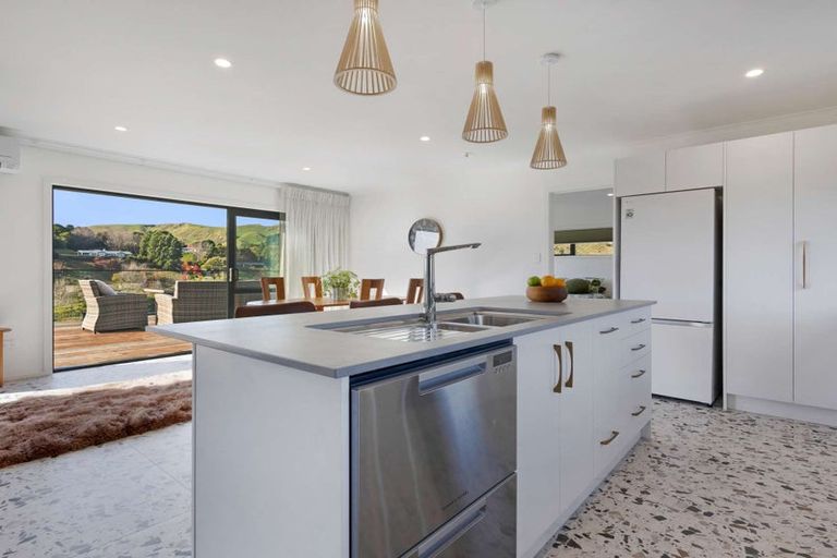 Photo of property in 131 Te Mata Peak Road, Havelock North, 4130