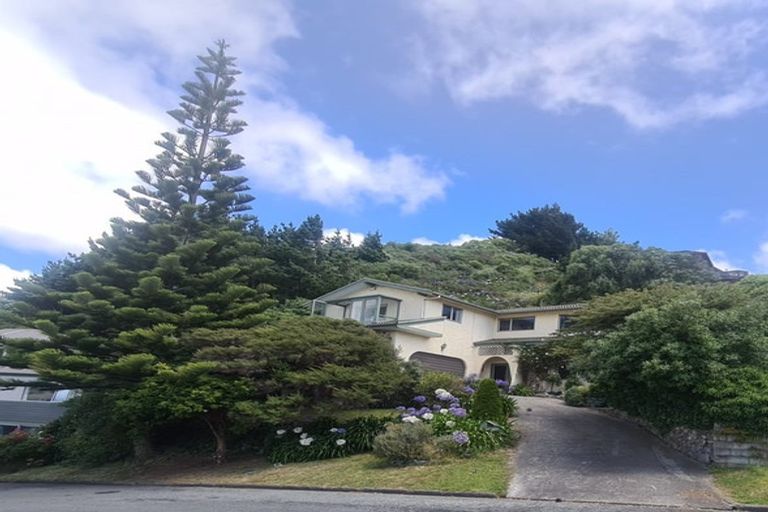 Photo of property in 11 The Anchorage, Whitby, Porirua, 5024