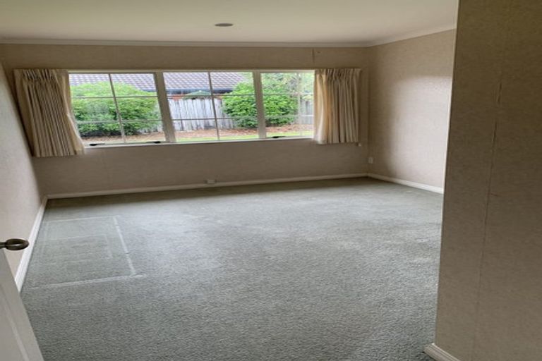 Photo of property in 13 Moss Crescent, Takanini, 2112