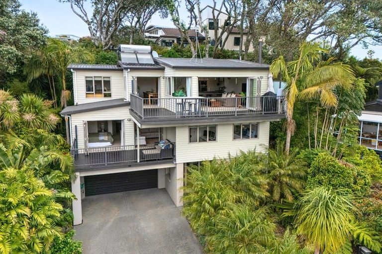 Photo of property in 31a Ocean View Road, Hatfields Beach, Orewa, 0931