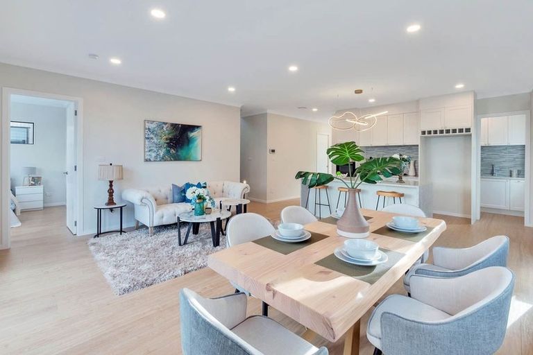 Photo of property in 15 Toanui Road, Hobsonville, Auckland, 0616