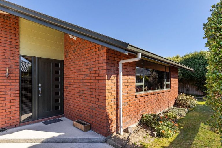 Photo of property in 16 De Castro Drive, Blenheim, 7201