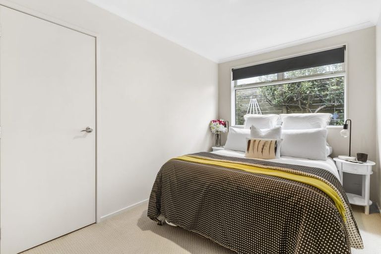 Photo of property in 56a Florence Avenue, Orewa, 0931