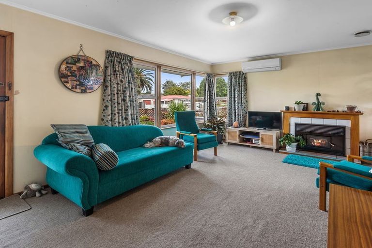 Photo of property in 46 Otuhiwai Crescent, Tikipunga, Whangarei, 0112