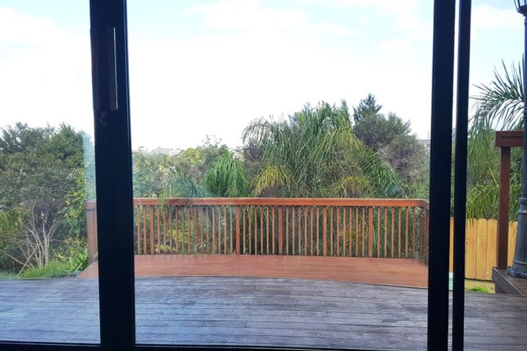 Photo of property in 81 Fitzwilliam Drive, Torbay, Auckland, 0630