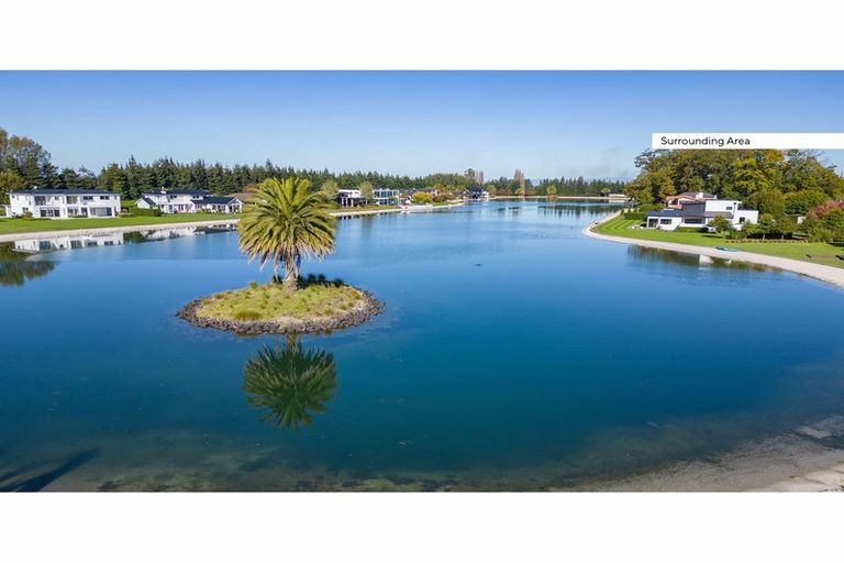 Photo of property in 86 Oakgrove Drive, Rangiora, 7400