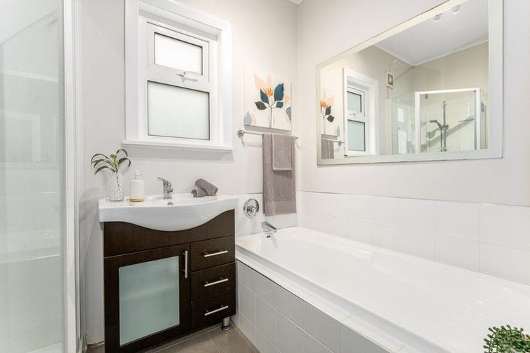 Photo of property in 10a Ellora Street, Ngaio, Wellington, 6035