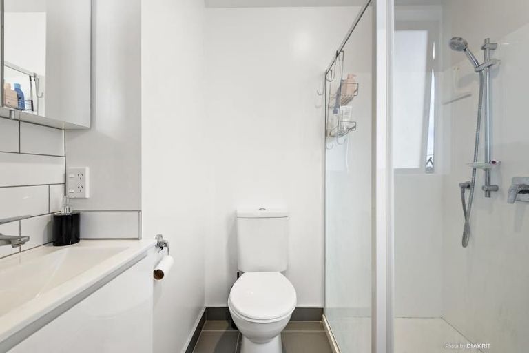 Photo of property in 74u3 Derwent Street, Island Bay, Wellington, 6023