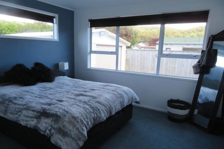 Photo of property in 3 Karamea Grove, Wainuiomata, Lower Hutt, 5014