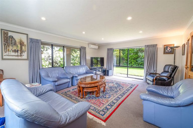 Photo of property in 7 Buscot Gate, Avonhead, Christchurch, 8042