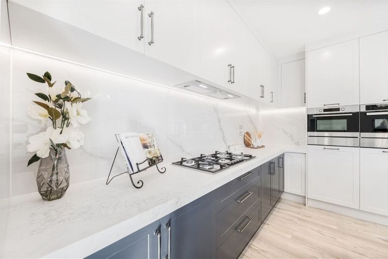 Photo of property in 86 Ksenia Drive, Flat Bush, Auckland, 2019