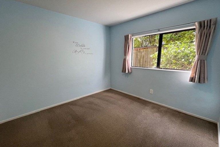 Photo of property in 2/170 Bucklands Beach Road, Bucklands Beach, Auckland, 2012