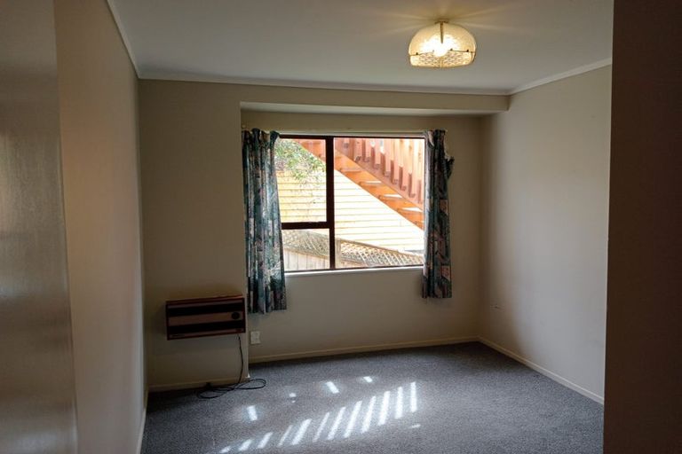 Photo of property in 9 Ration Lane, Whitby, Porirua, 5024