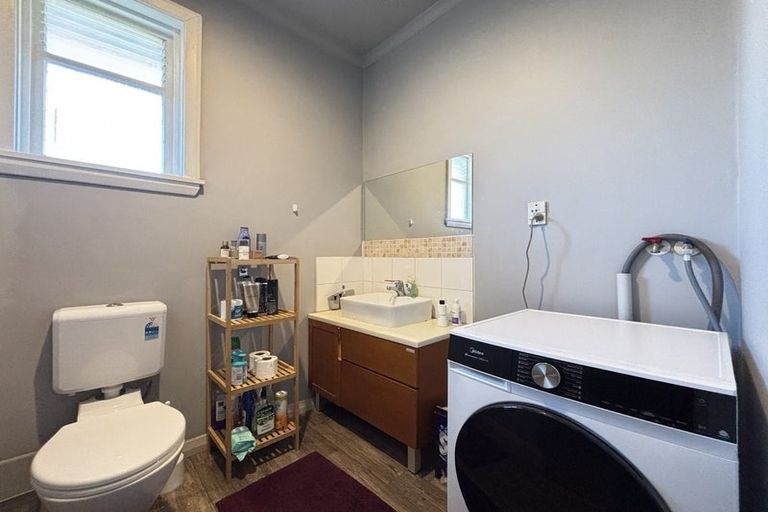 Photo of property in 71 Maidstone Road, Ilam, Christchurch, 8041